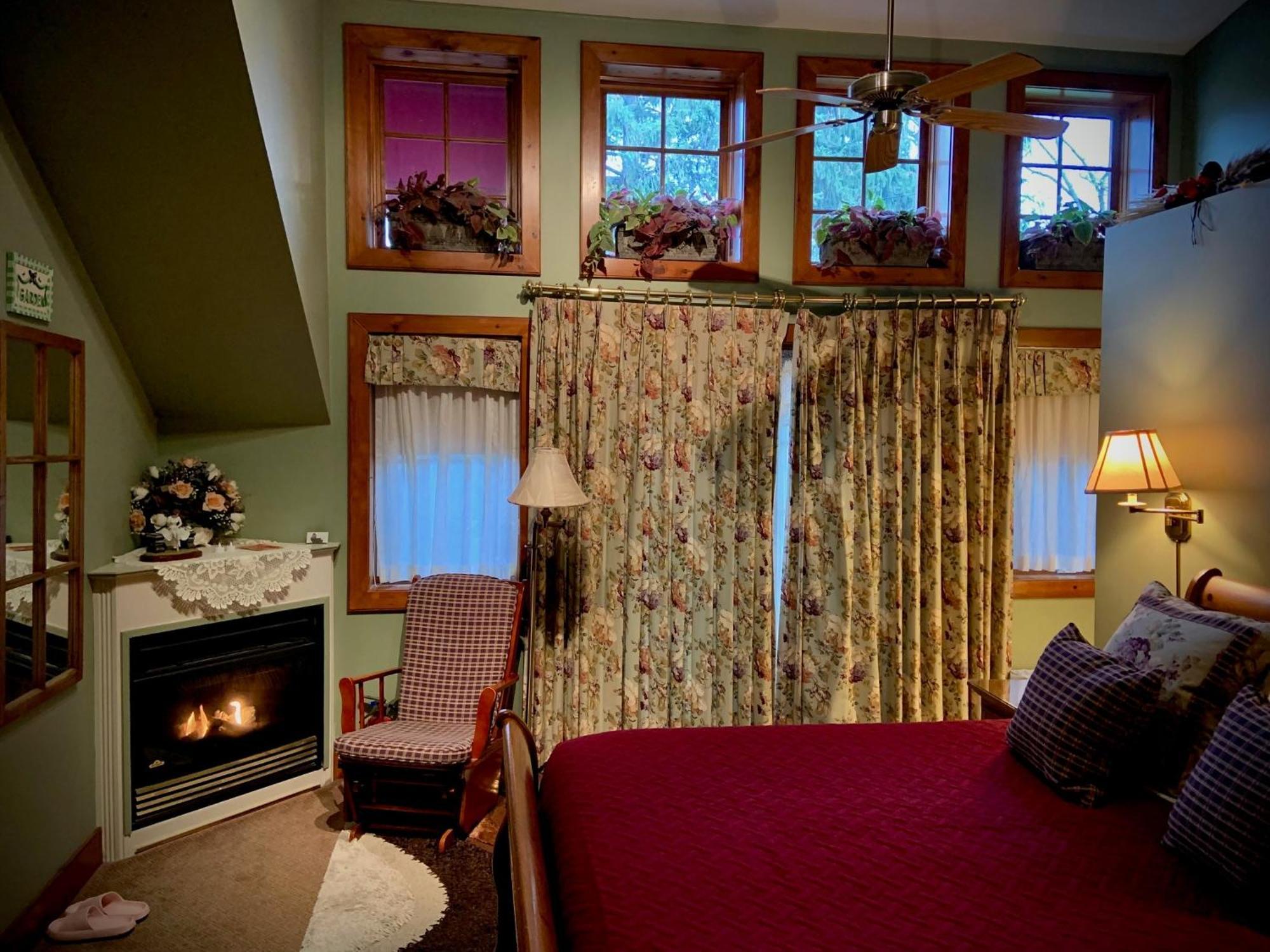 Weatherpine Inn Niagara-on-the-Lake Exterior foto